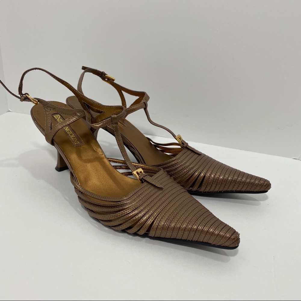 Enzo Angiolini Gold Traps Shoes